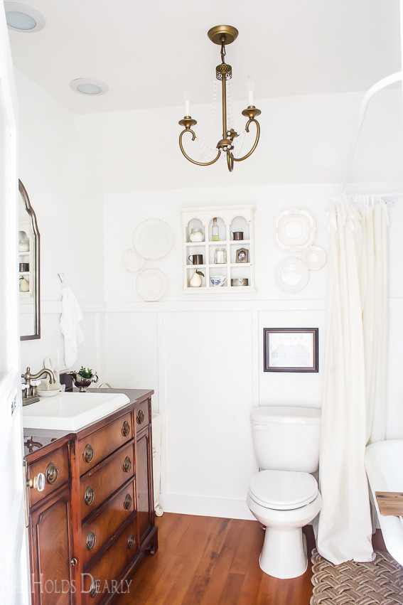 She Holds Dearly- Master Bathroom Reveal