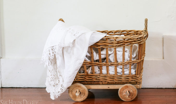 10 Ways to Repurpose Vintage Linens