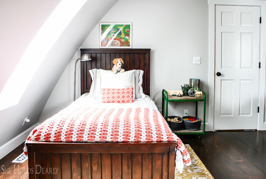 Cottage Style Boys Room by sheholdsdearly.com