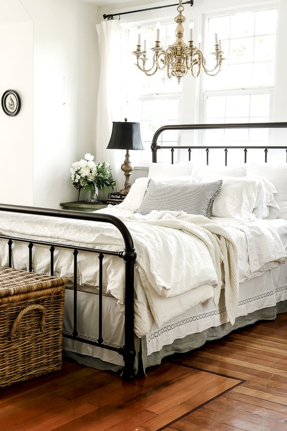 Are White Sheets Worth it by sheholdsdearly.com