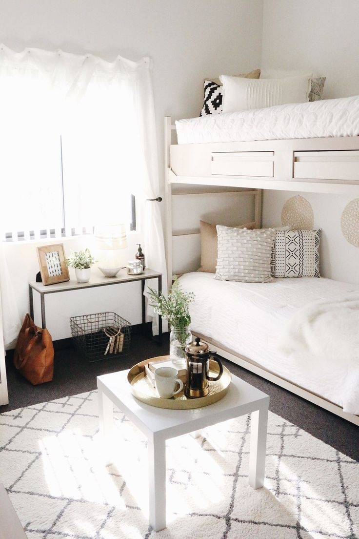 6 Ways to Add a Chill Vibe to Your Room - Society19