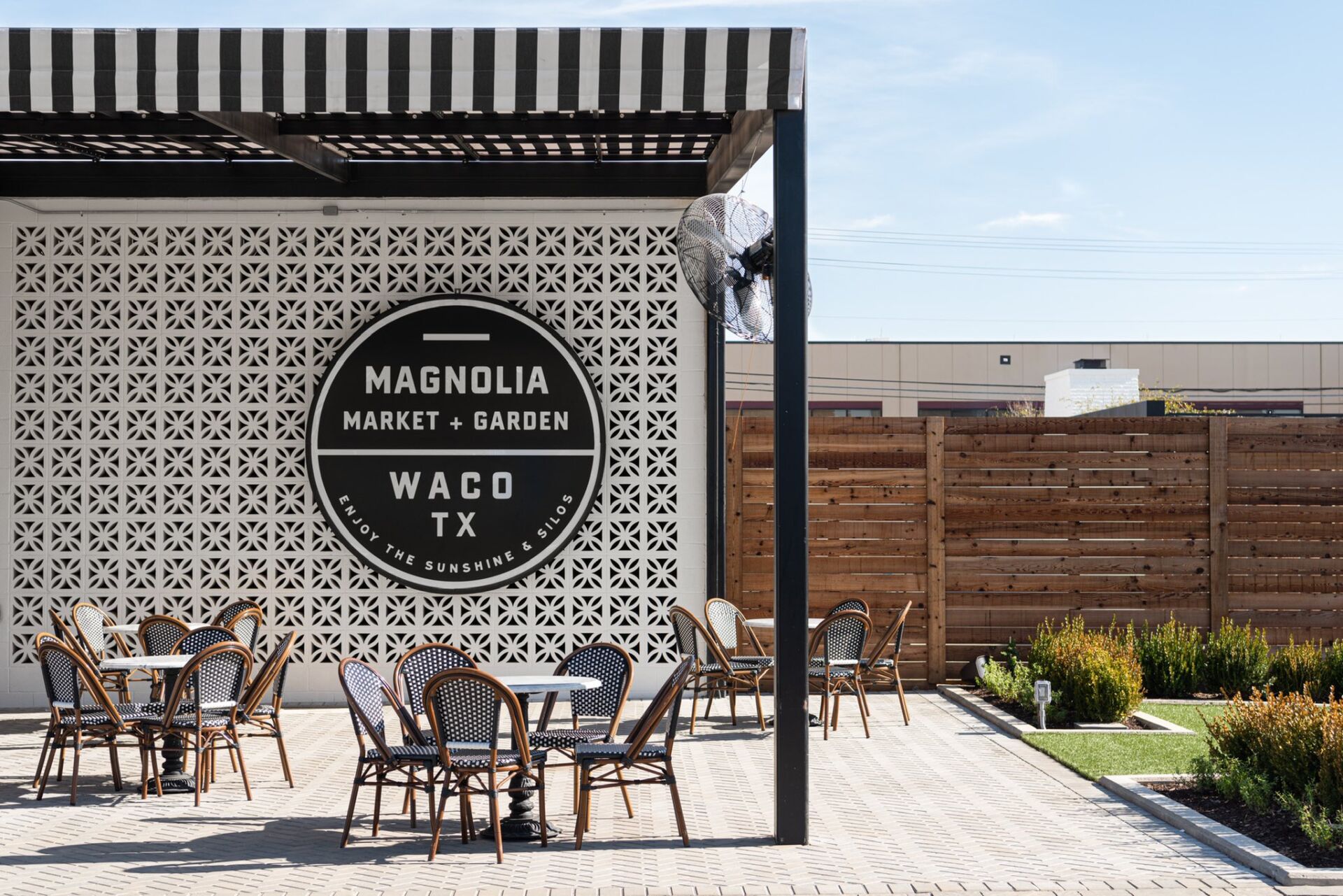 Tips for Visiting the Magnolia Silos in Waco, Texas She Holds Dearly