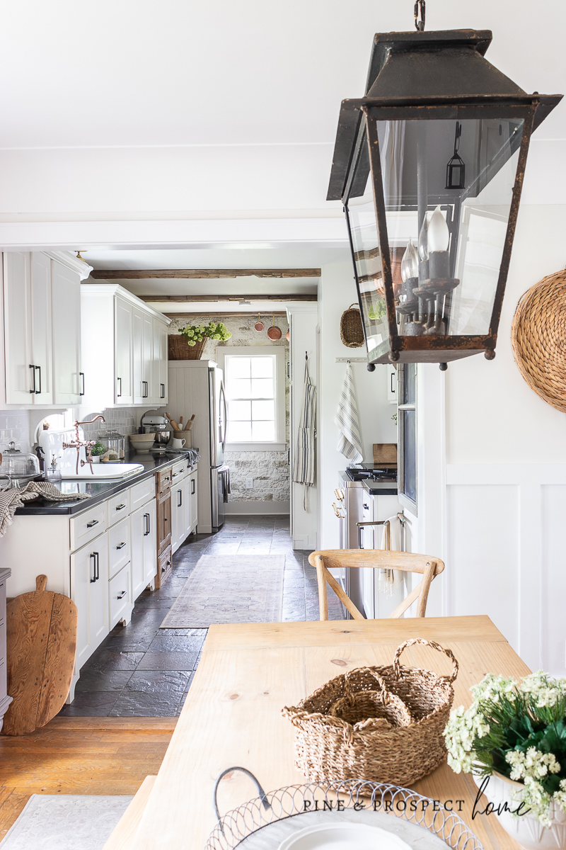 English Cottage Décor and Design Ideas