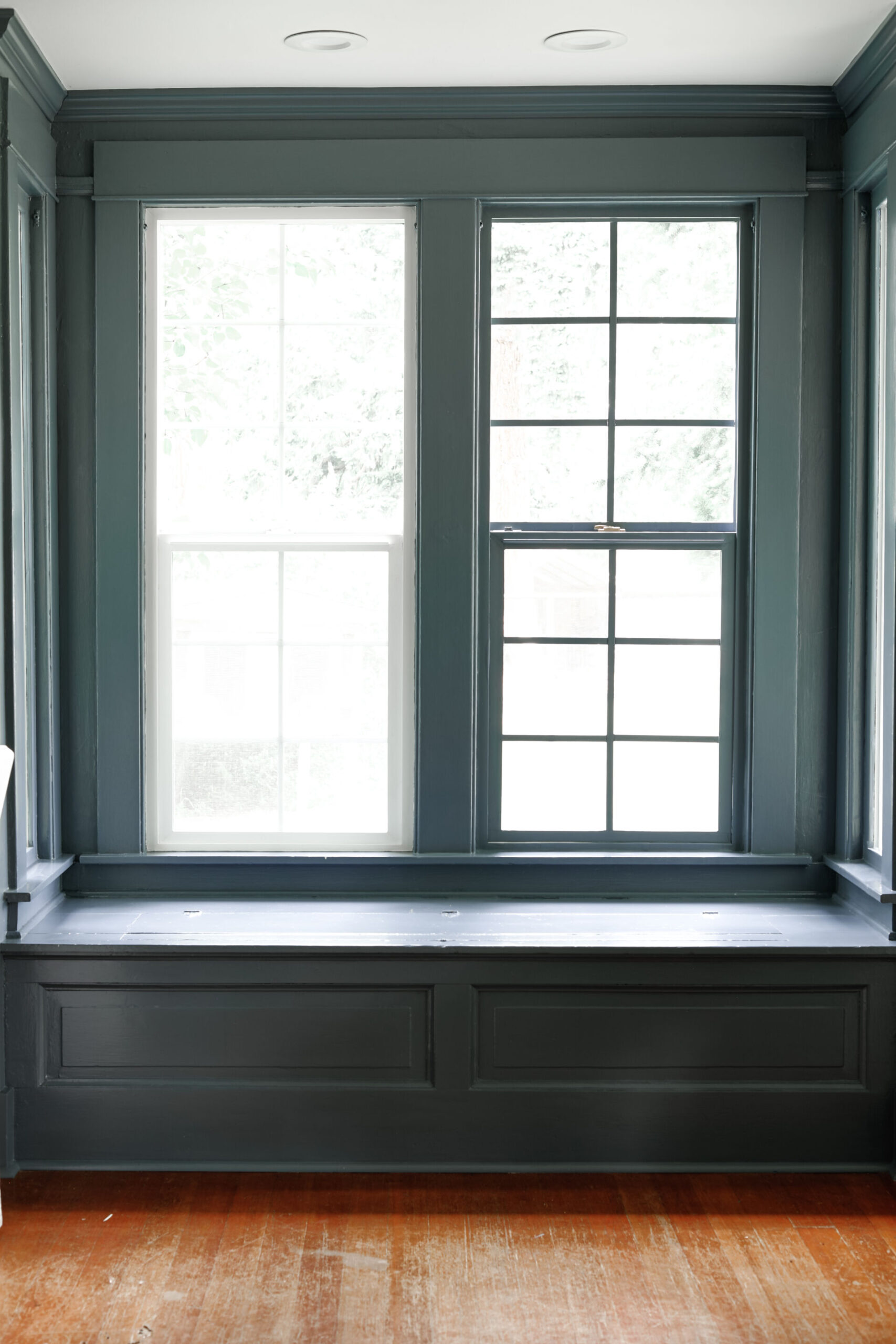 How to Change the Color of Vinyl Windows She Holds Dearly