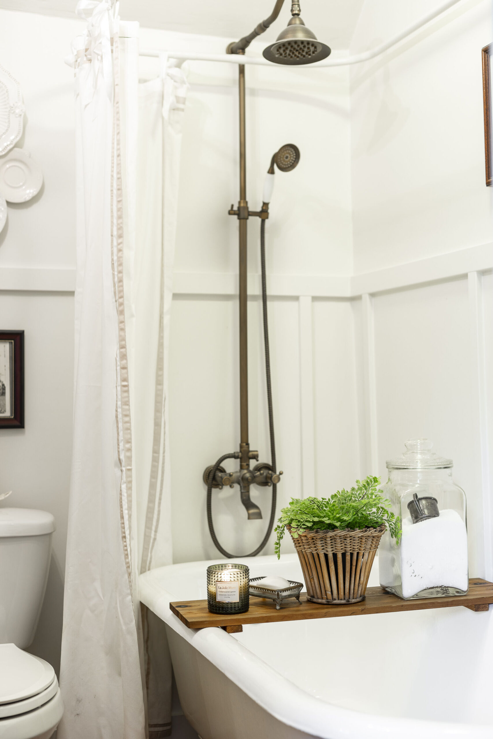 How To Refinish A Clawfoot Bathtub She Holds Dearly