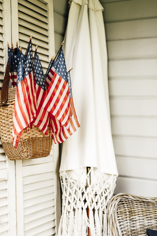 It's America's 250th Birthday! If you're wanting to decorate for the occasion - I've rounded up my favorite patriotic elements to share!
